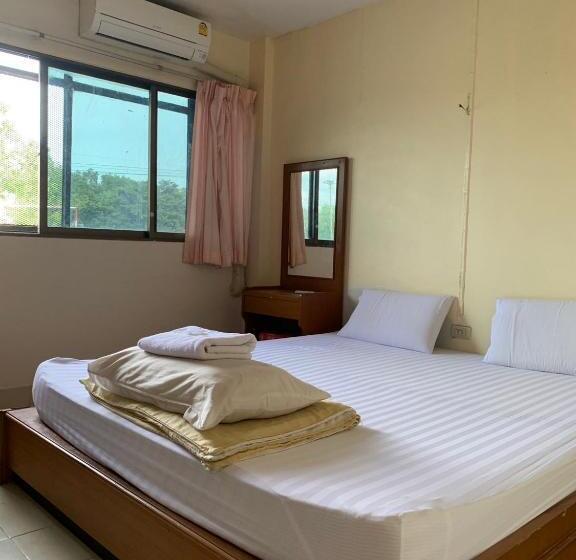 غرفة إقتصادية, โรงเเรมลพบุรีซิตี้ Lopburi City