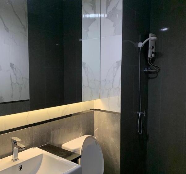 غرفة ديلوكس, โรงเเรมลพบุรีซิตี้ Lopburi City