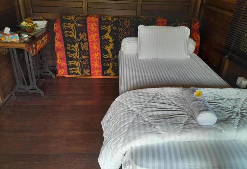 ガーデンビュースタンダードルーム, Ketewel Bed & Breakfast Yoga Room