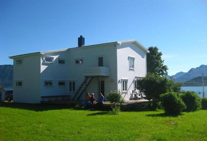 Номер Стандарт Вид на Море, Arctic Ocean Lodge