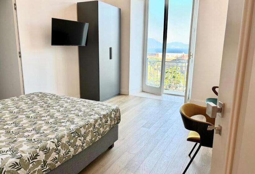 اتاق لوکس با چشم‌انداز دریا, Il Mastio Guesthouse