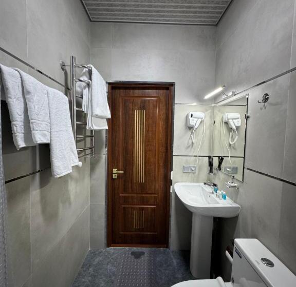スタンダードルーム, Salomat Guest House