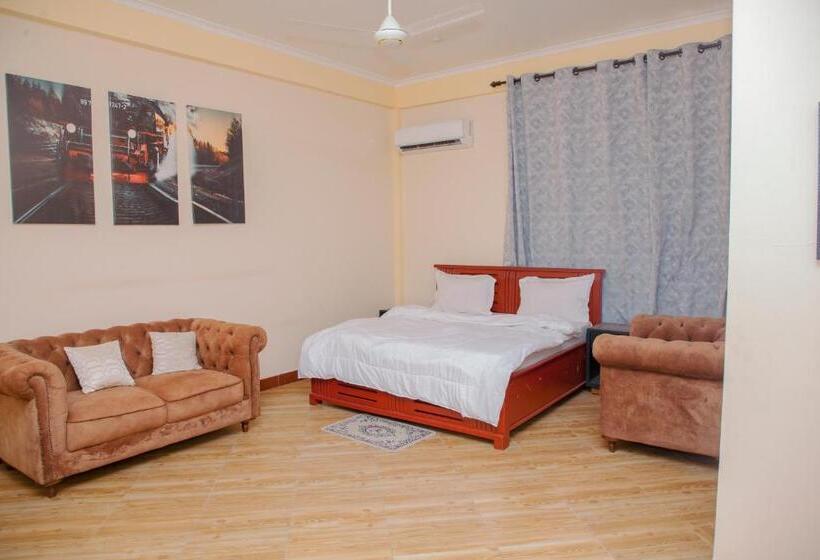 اتاق لوکس خانوادگی, Butiama Hotel Chanika