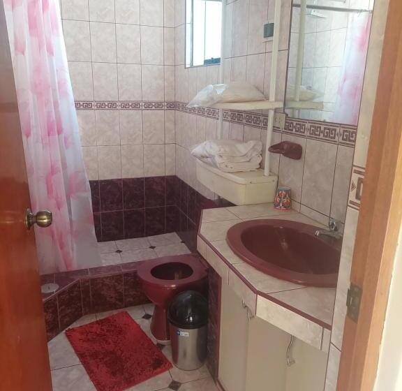 ２ベッドルームアパートメント, Kenedy