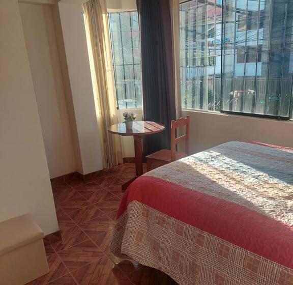 ２ベッドルームアパートメント, Kenedy