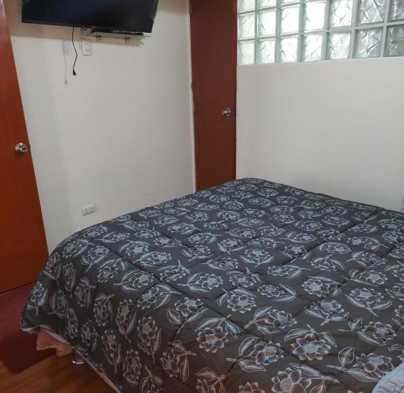 2 Bedroom Family Apartment with Views, Kenedy