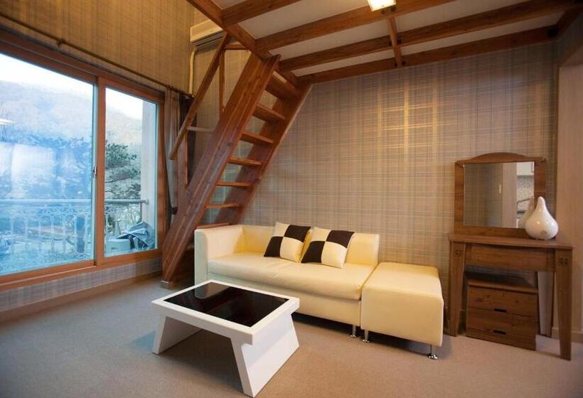 家庭间, Cheongpyeong Family Hotel Caviar Resort