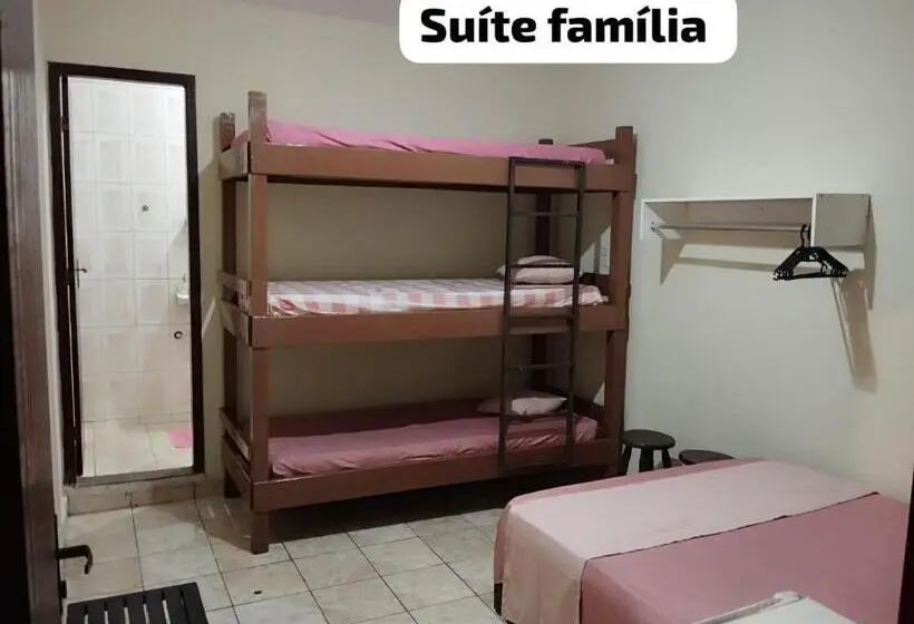 ファミリールーム, Suítes Dutrevo