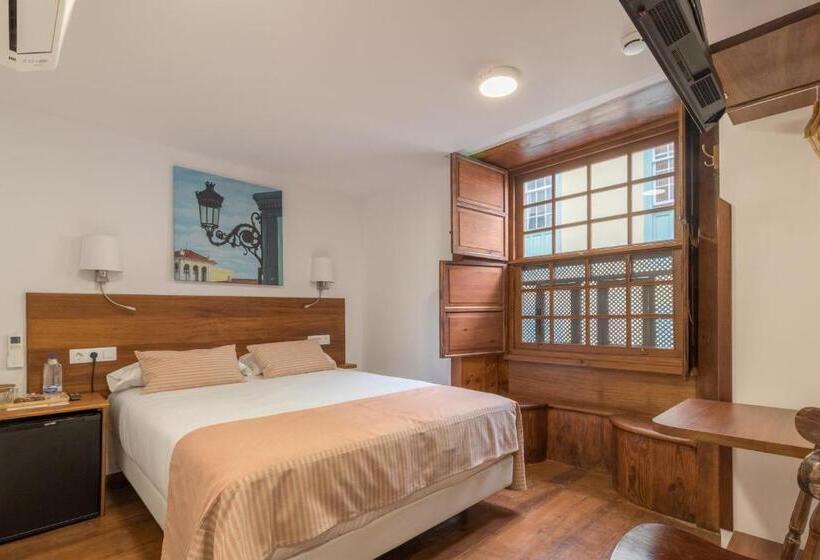 اتاق استاندارد, Holiday Time Calle Real