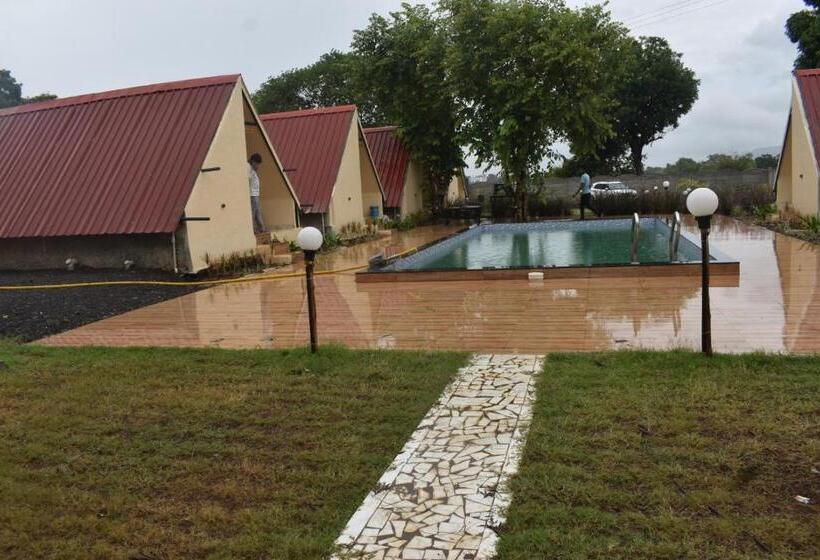 غرفة عائلية مطلّة علي الحديقة, Green Orchid Resort And Farm