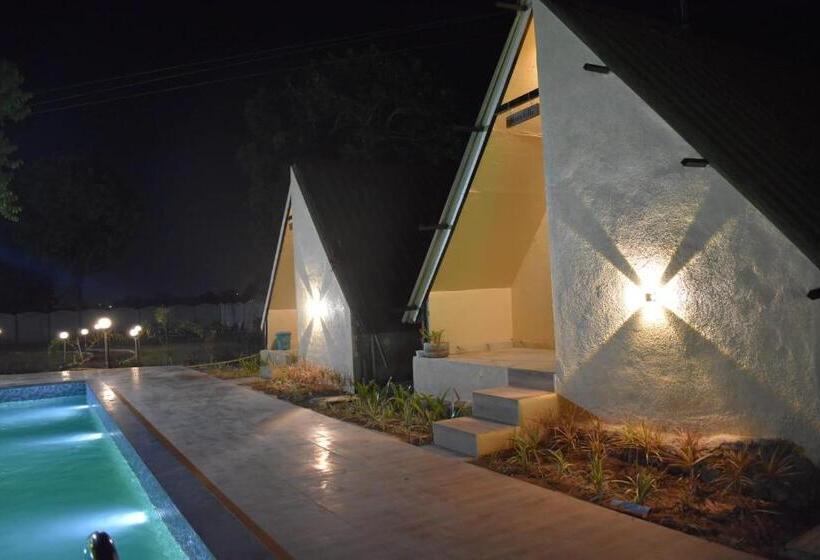 غرفة عائلية مطلّة علي الحديقة, Green Orchid Resort And Farm