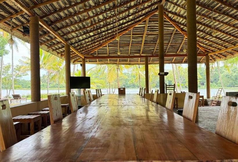 חדר סטנדרט נוף לאגם, Araliya Lake Camp Resort