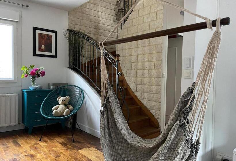 غرفة قياسية حمام مشترك, La Chambre Verte Du Gite De Vendome