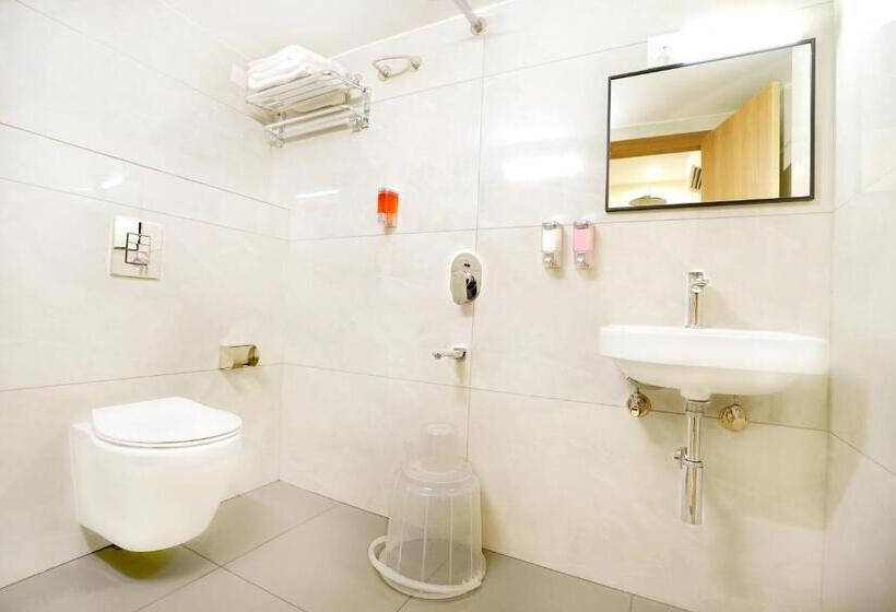 חדר סטנדרט, Oak Business