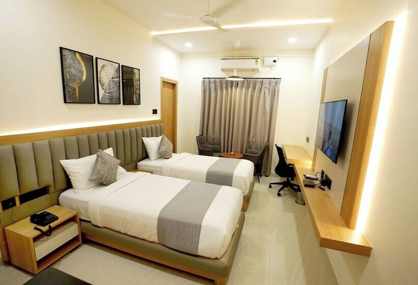 חדר סופריור, Oak Business