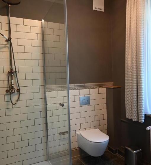 디럭스 룸, Schloss Sigrön Superior Camping Und