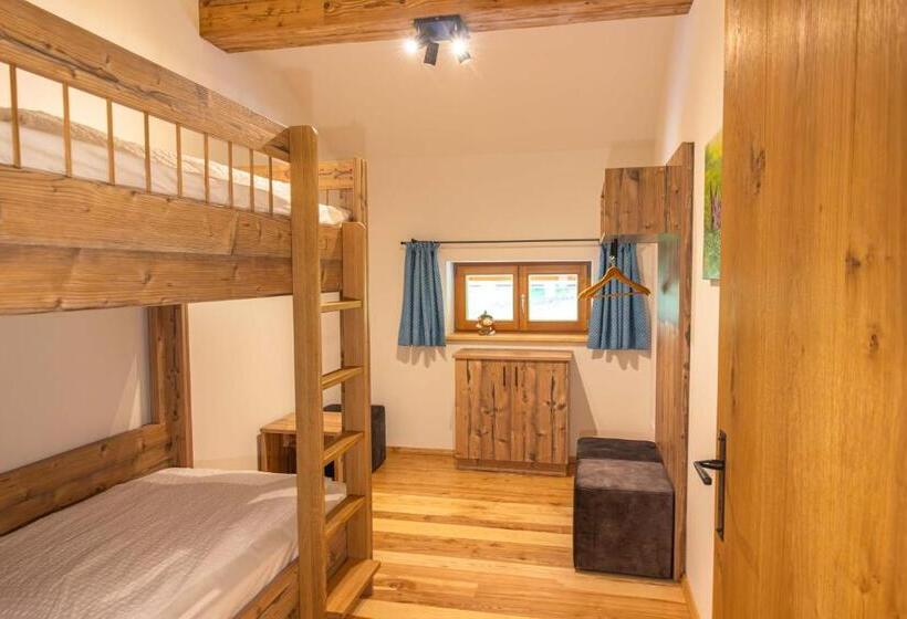 Апартаменты 2 Спальни с Балконом, Wieserhof