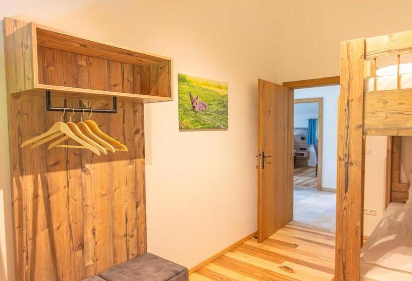 Апартаменты 2 Спальни с Балконом, Wieserhof