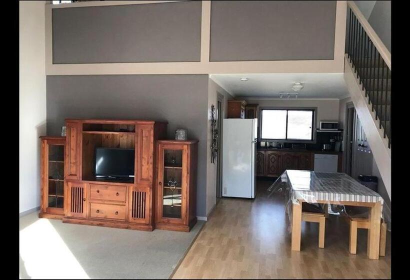 חדר משפחתי נוף להרים, Moonbah Loft