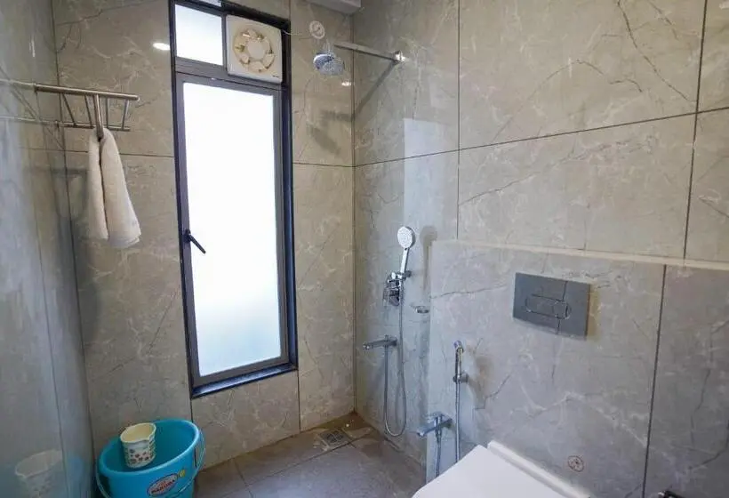 デラックスルーム, Sparksfly Service Apartments Kharghar
