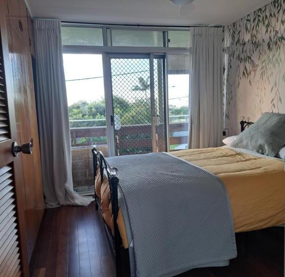 标准间带阳台, Brisbane 1960s Pool House