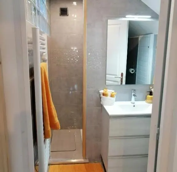 スタンダードルーム, Chambre D Hôtes à Mouleydier