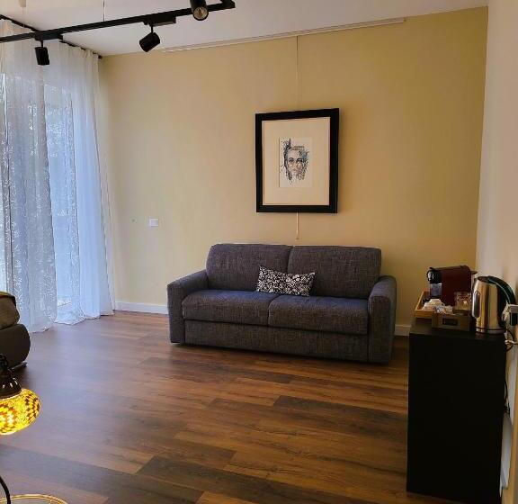 اتاق استاندارد چهار تخته, La Dimora Dell Arte