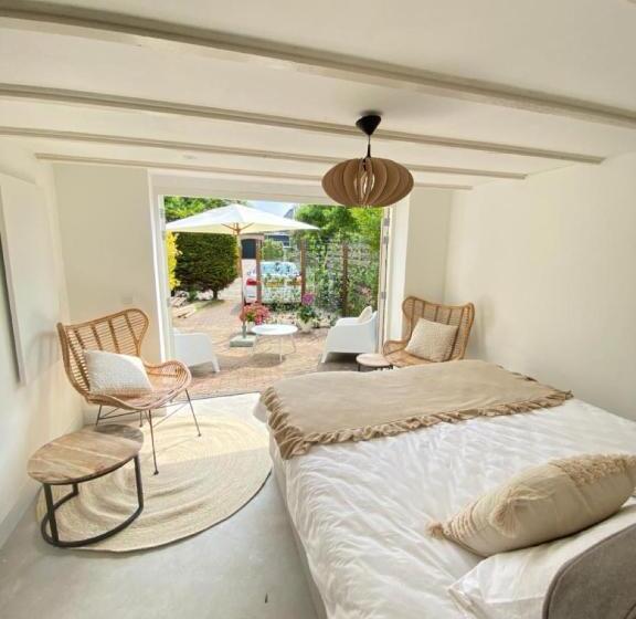 اتاق استاندارد با تراس, Tranquil Guest House
