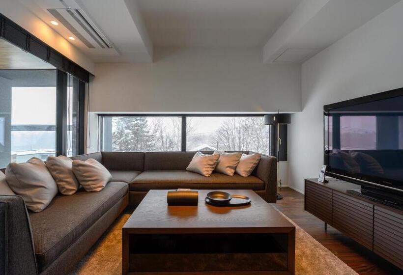 آپارتمان 2 خوابه با بالکن, Hinzan