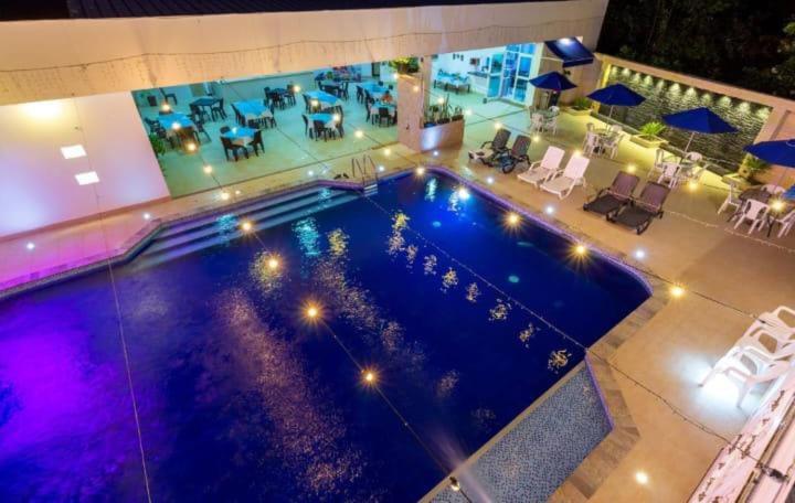 行政三人间, Deluxe Oasis De La Colina Boutique