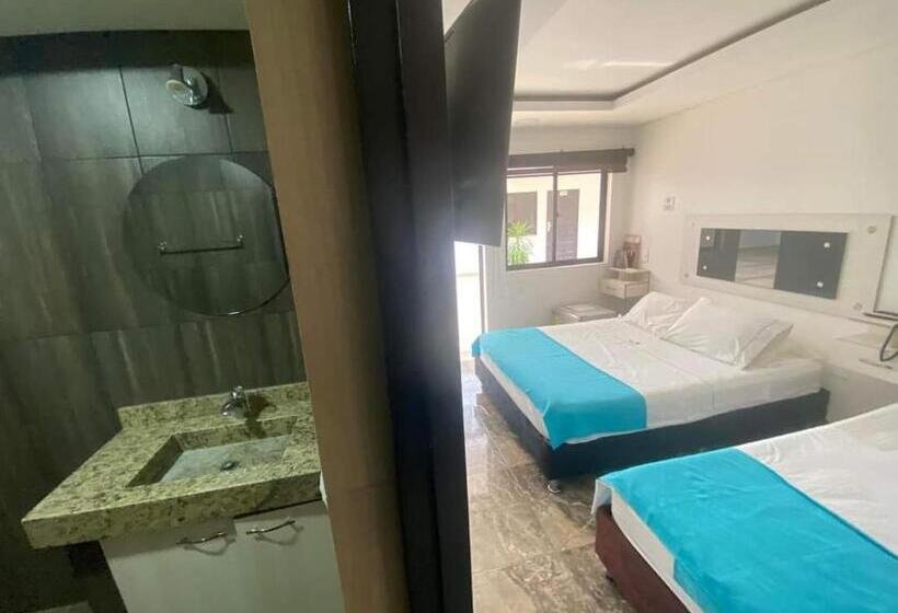 行政三人间, Deluxe Oasis De La Colina Boutique