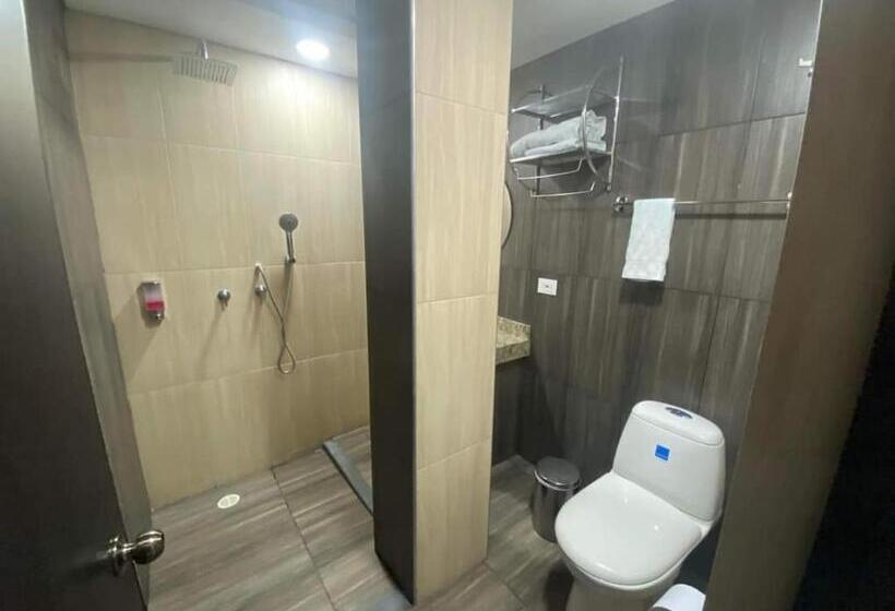 行政三人间, Deluxe Oasis De La Colina Boutique