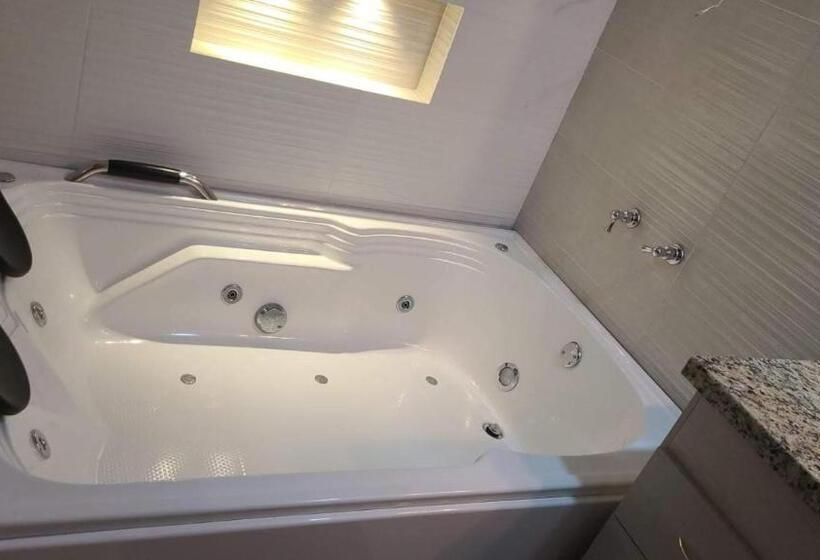 家庭套房, Deluxe Oasis De La Colina Boutique