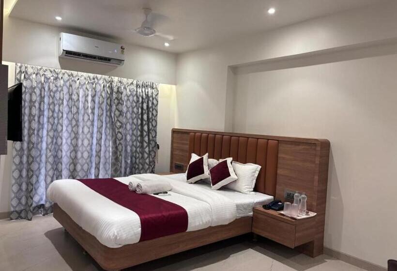 Номер Deluxe, Sai Ram Regency