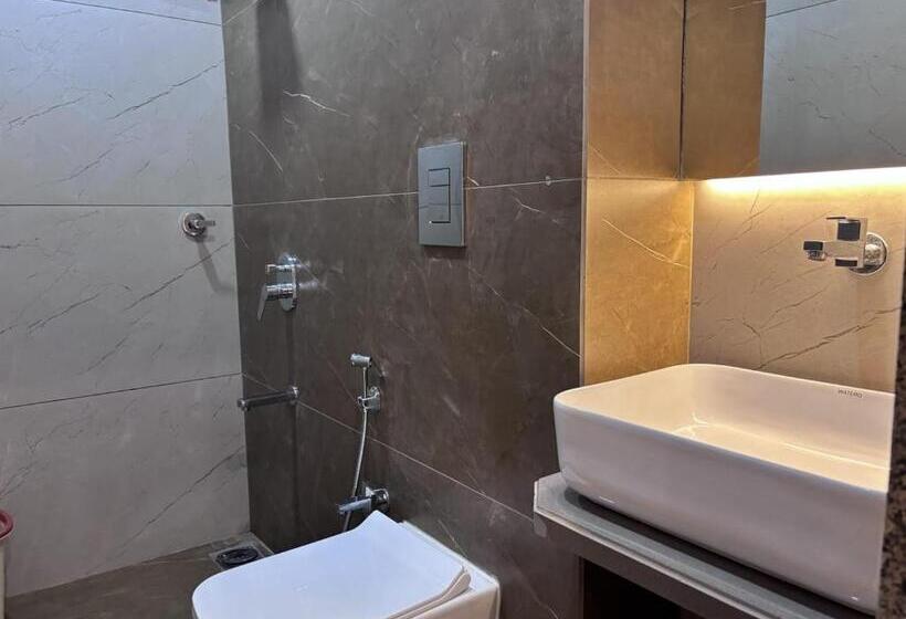 Номер Deluxe, Sai Ram Regency