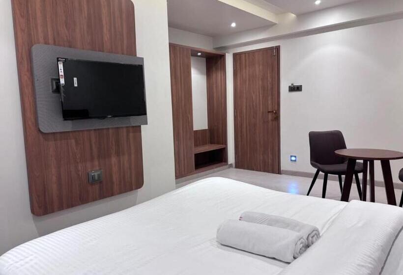 Номер Deluxe, Sai Ram Regency