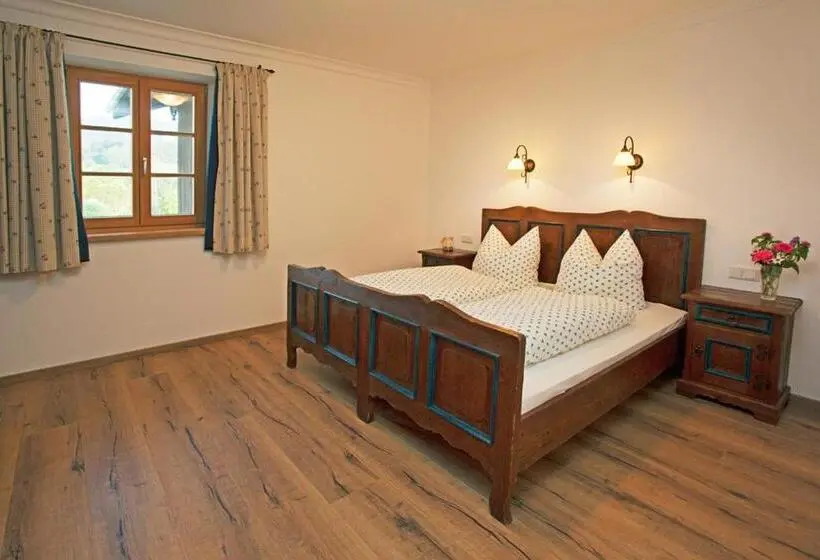 バルコニー付２ベッドルームアパートメント, Thaurerhof Urlaub Auf Dem Bauernhof