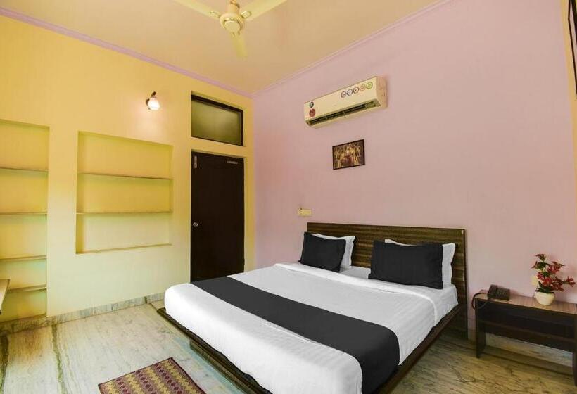 غرفة كلاسيكية ثلاثية, Oyo Hotel Amer