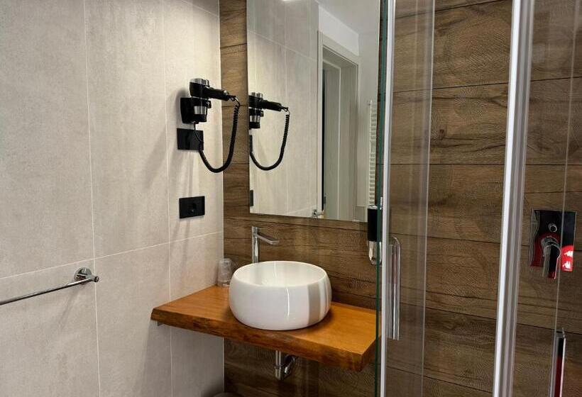 חדר דלוקס, Adisartur Elegant B&b