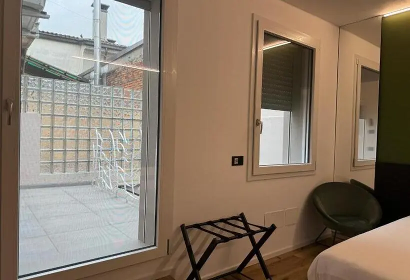 テラス付きスタンダードルーム, Adisartur Elegant B&b