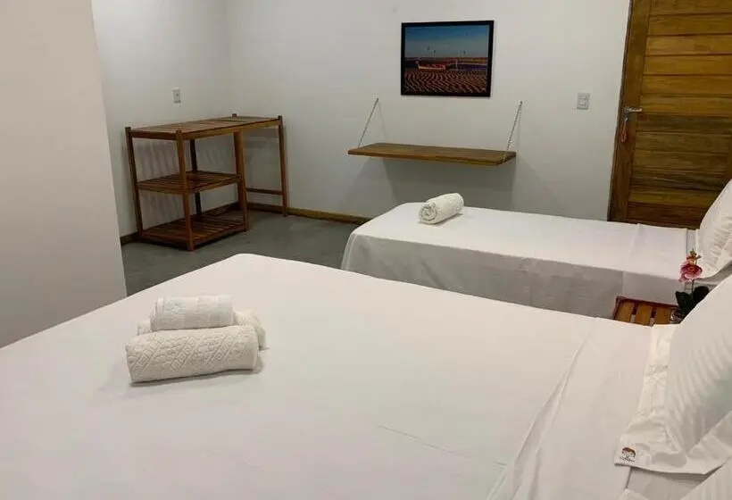 デラックスの４人部屋, Pousada Mira