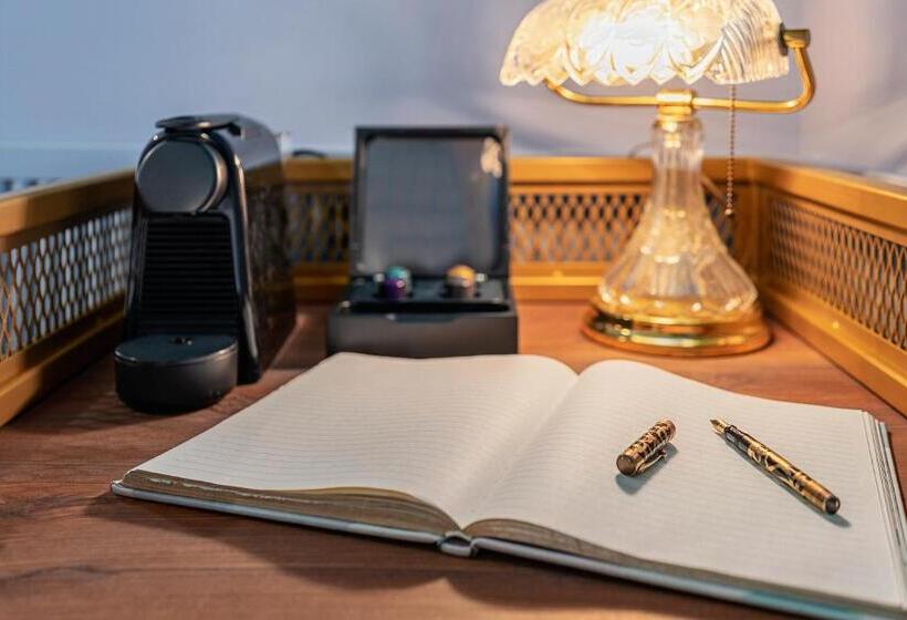 스탠다드 발코니 룸, Hôtel Maurice