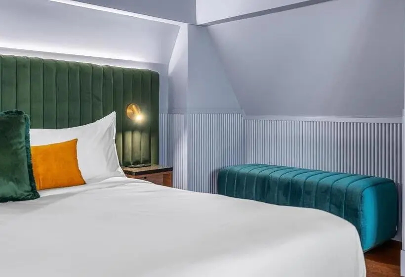 Superior-huone, Hôtel Maurice