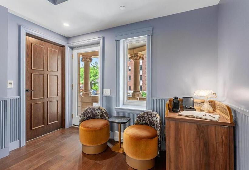 발코니 디럭스 룸, Hôtel Maurice