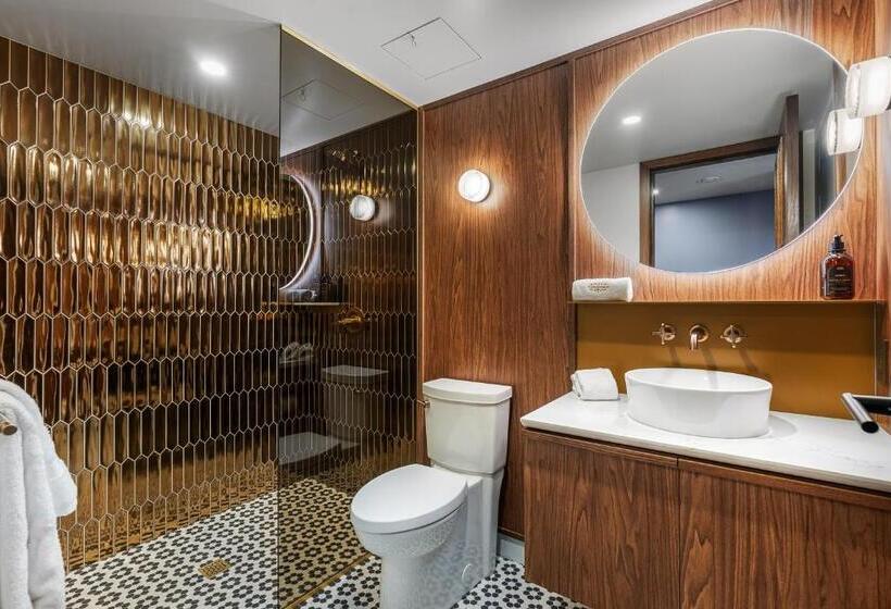 디럭스 4인 룸, Hôtel Maurice