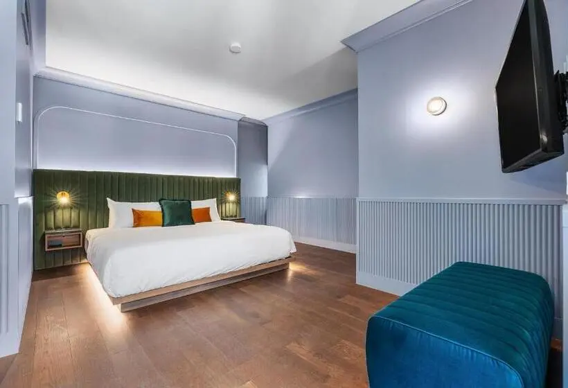 Deluxe Neljän Hengen Huone, Hôtel Maurice