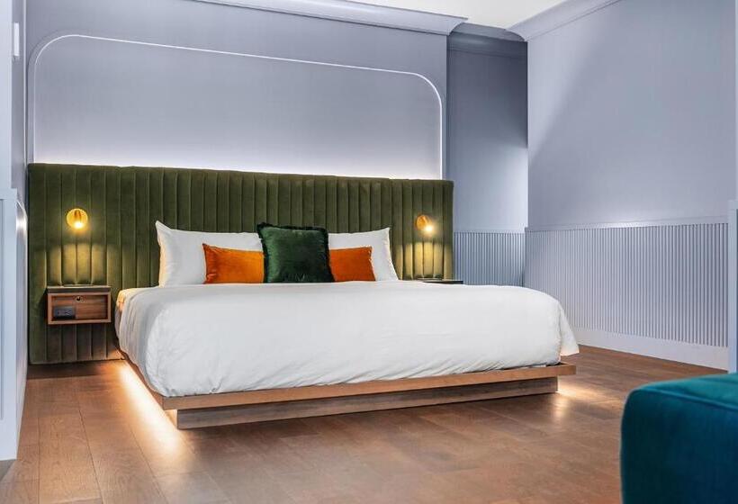 Четырехместный Номер Deluxe, Hôtel Maurice