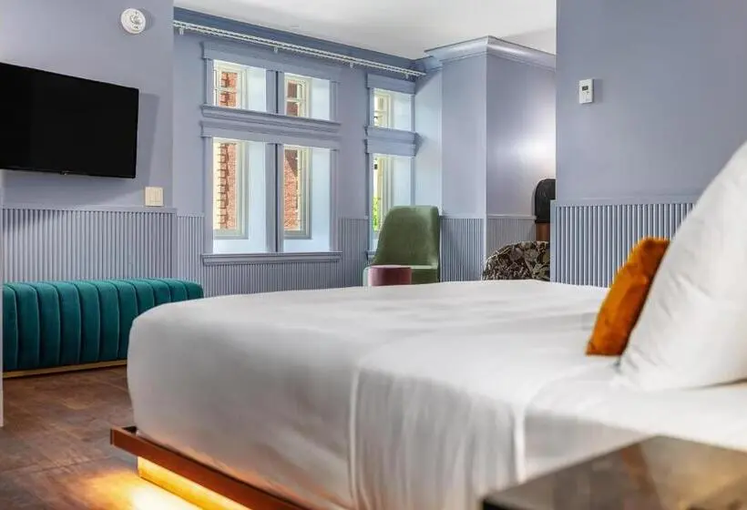 Deluxe Neljän Hengen Huone, Hôtel Maurice