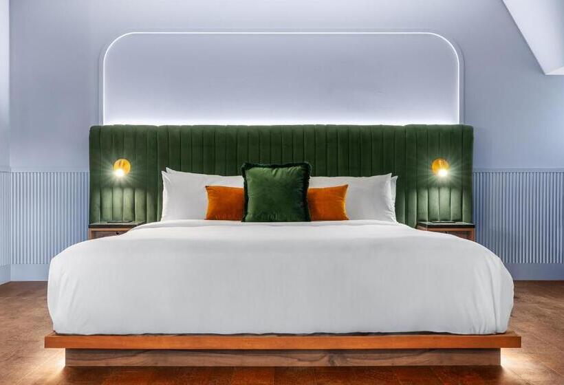 주니어 스위트, Hôtel Maurice