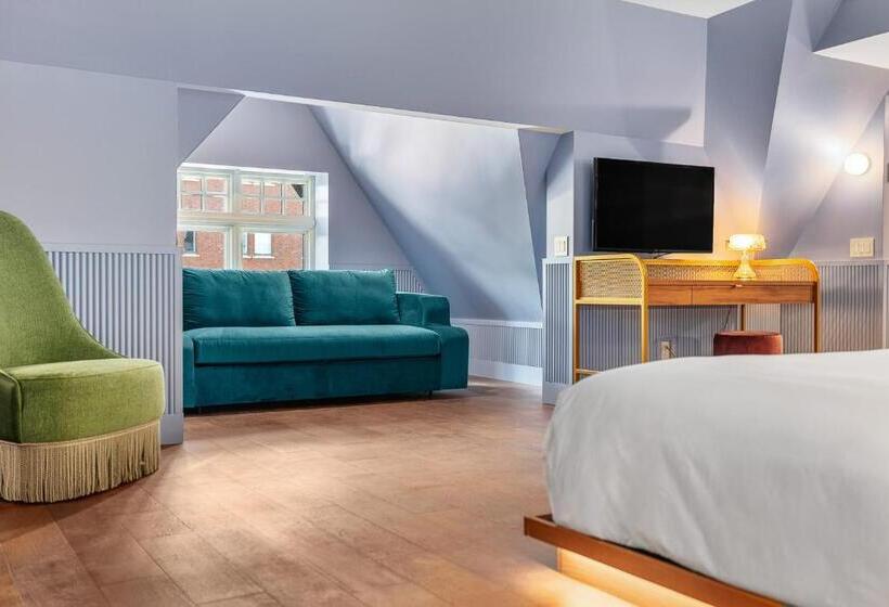 주니어 스위트, Hôtel Maurice